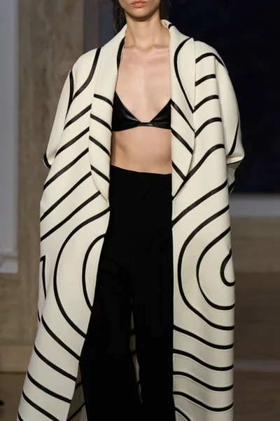 Look 20